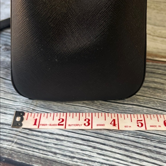 Michael Kors Sheila Large Satchel with Gold Color Accent - Picture 14 of 16